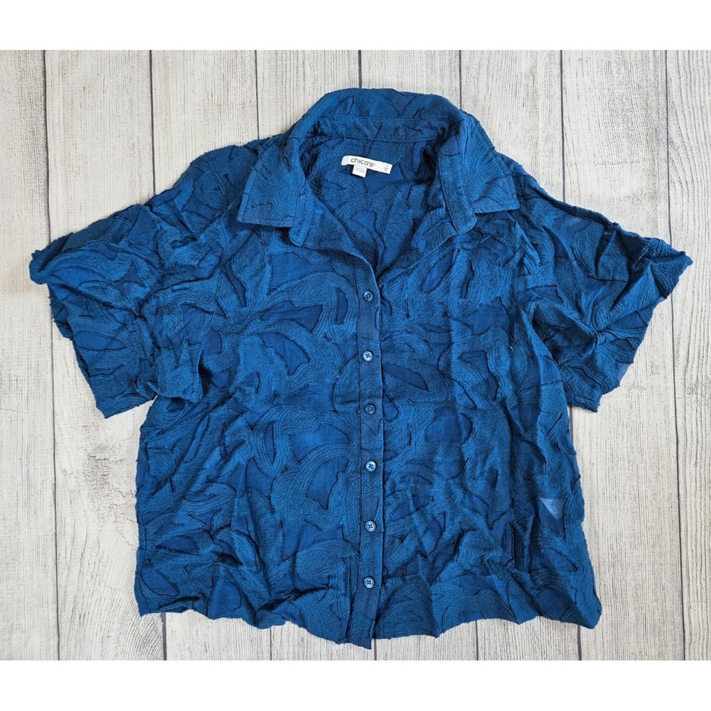 Chico's Button Front Blouse Women's 8 Blue Textured Lagenlook Short Sleeve